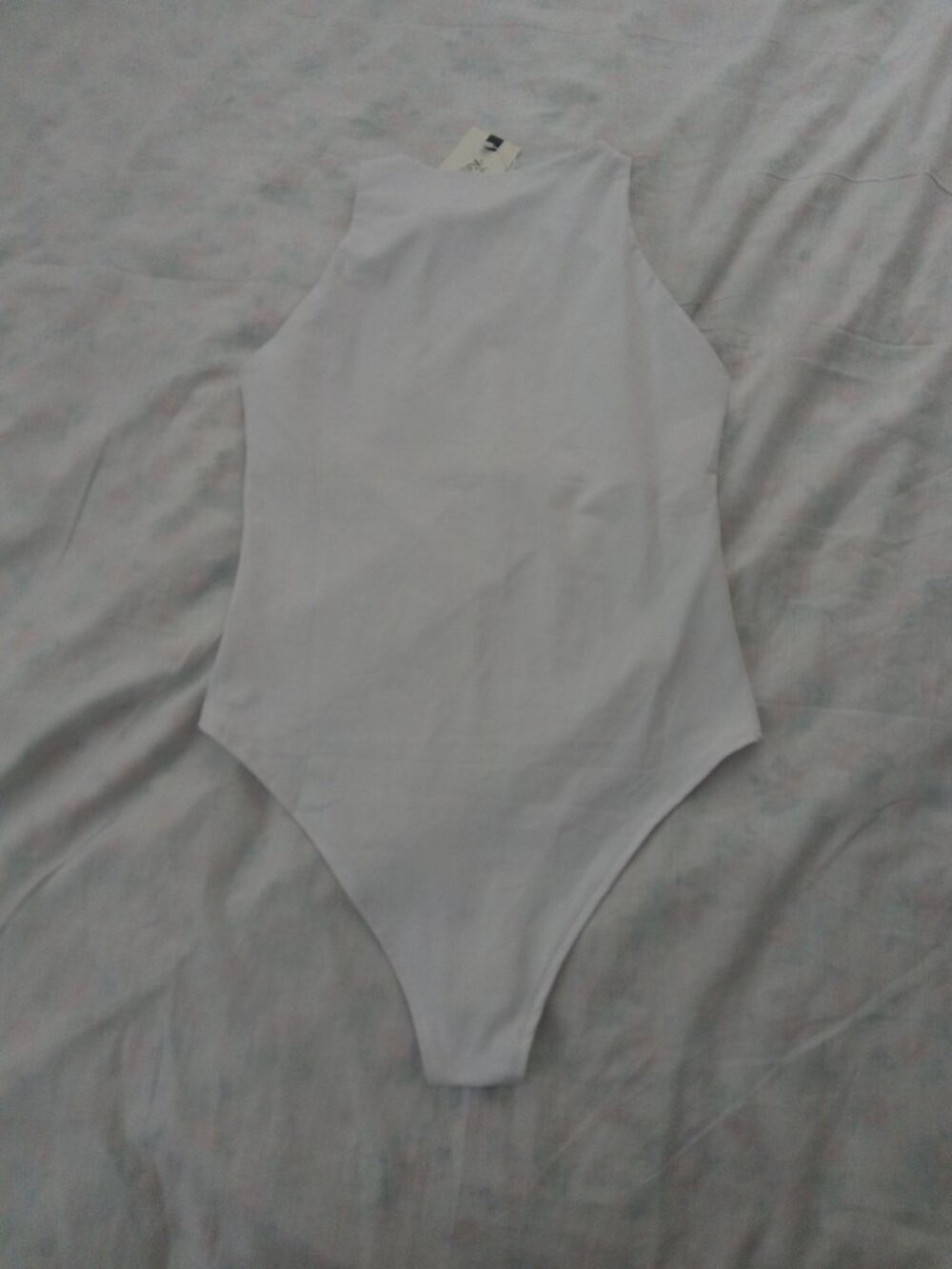 Reoria Women's white Bodysuit Size M